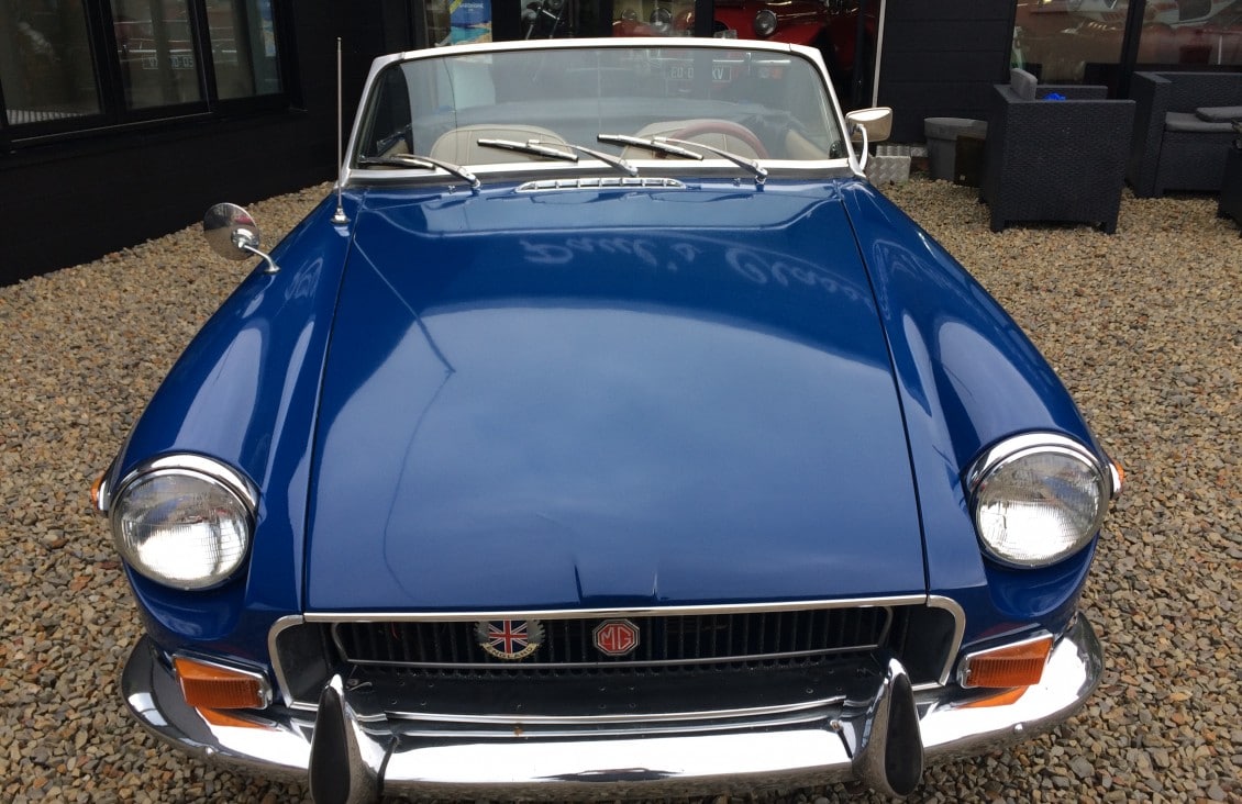 mg b cabriolet blue english vintage car for sale on european vintage cars