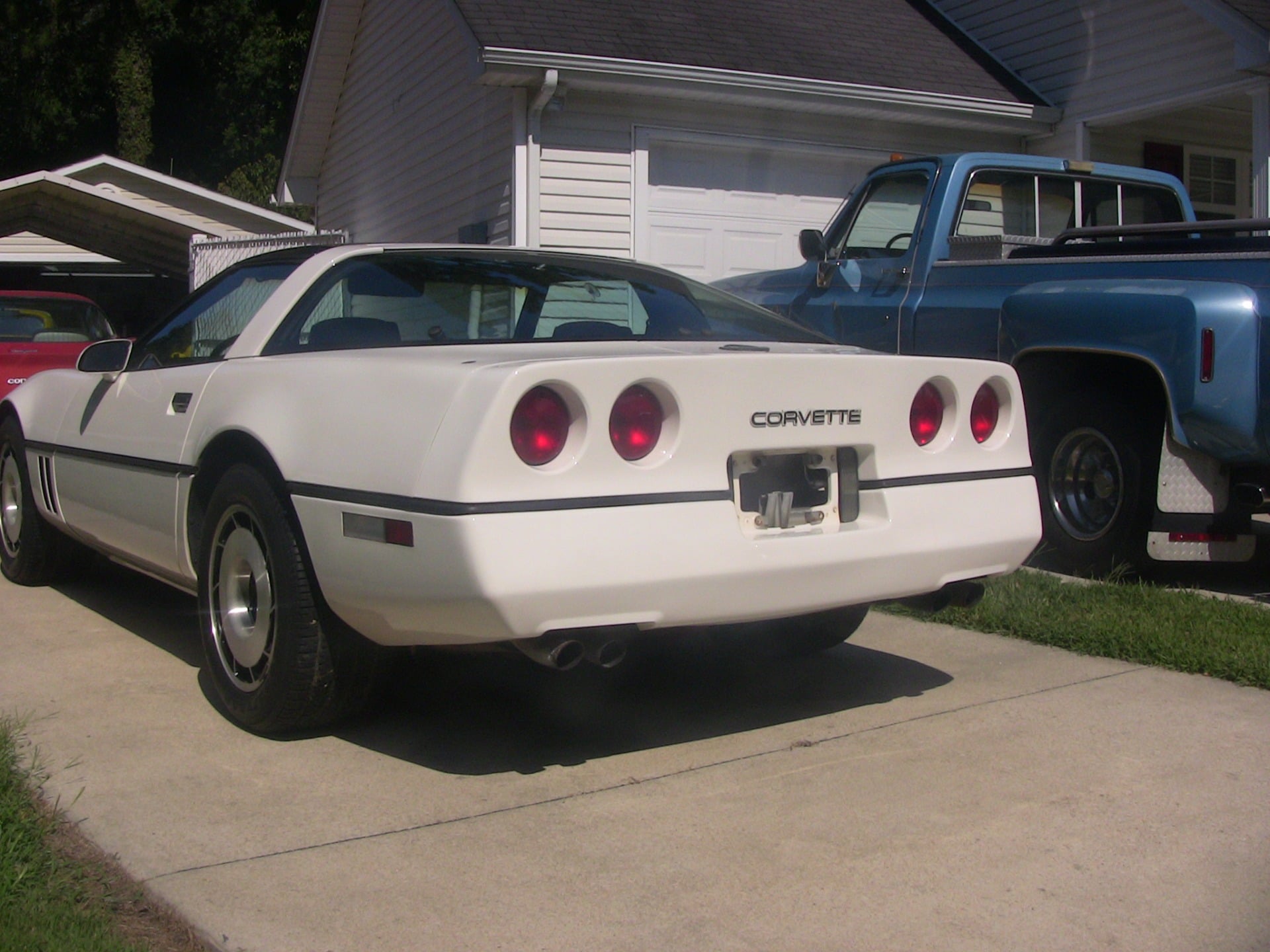 Used-1985-Chevrolet-Corvette (4)